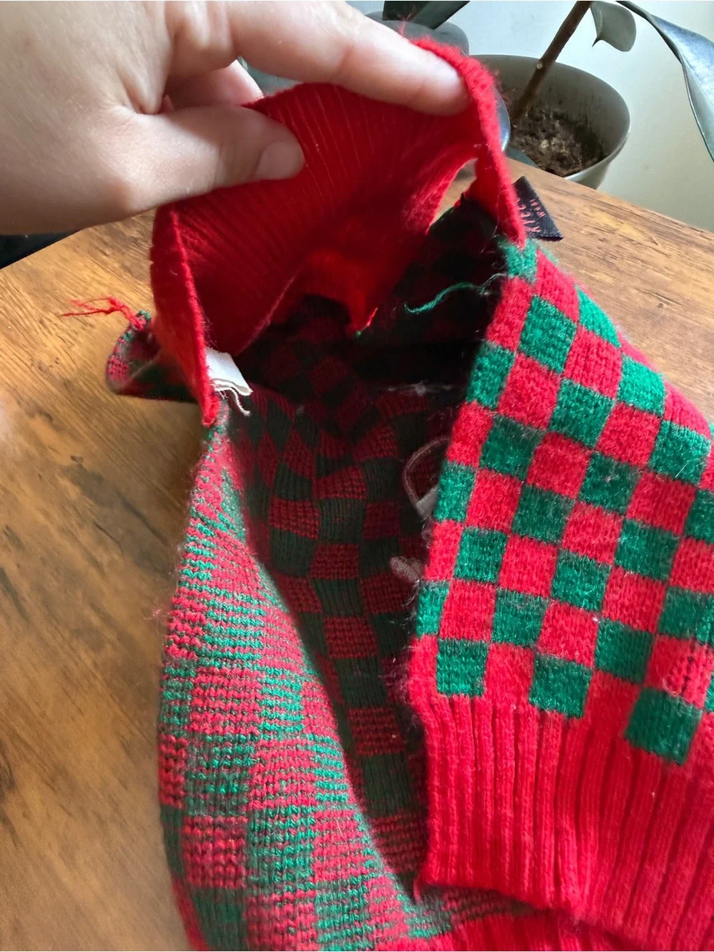 Red & Green Checkered Holiday Dog Sweater with Snowman KYEESE Wear L